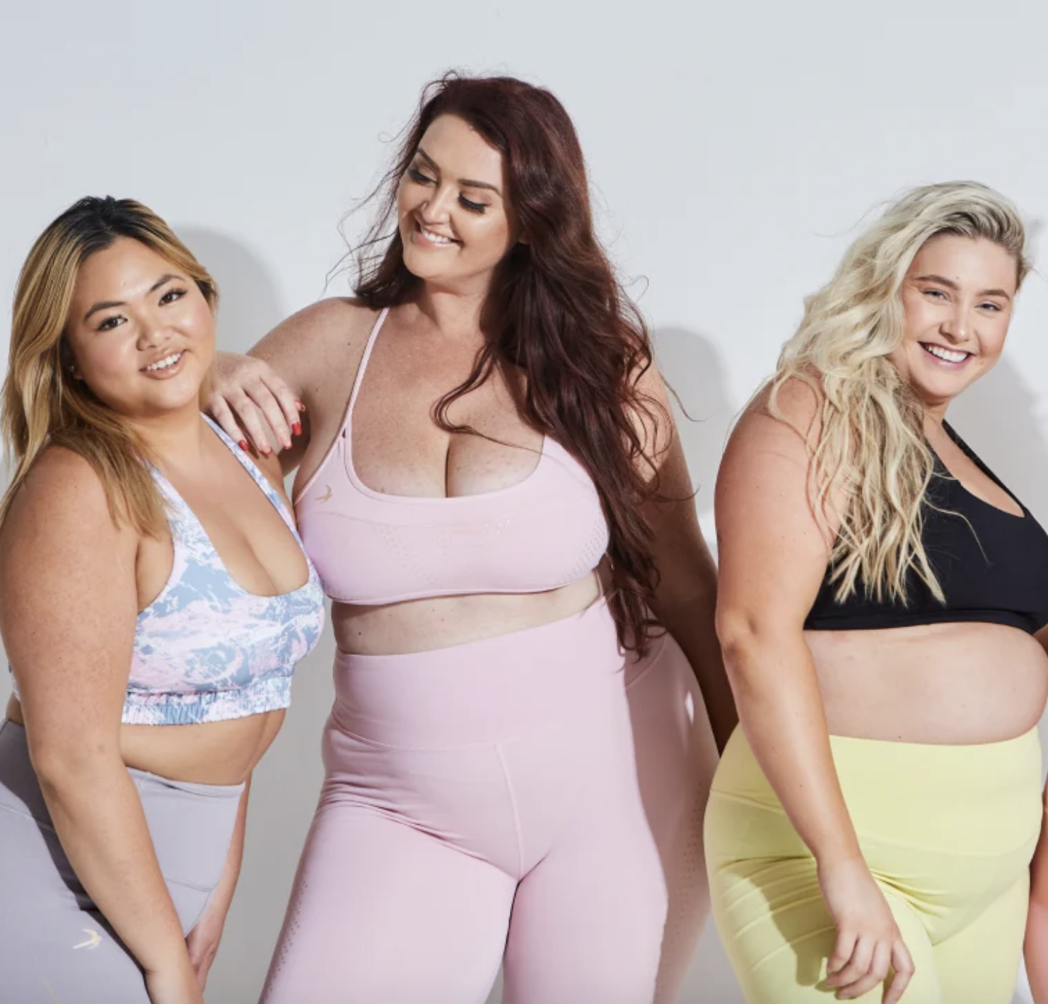How to Find an Agent as a Big Plus Size Model: What You Need to Know!