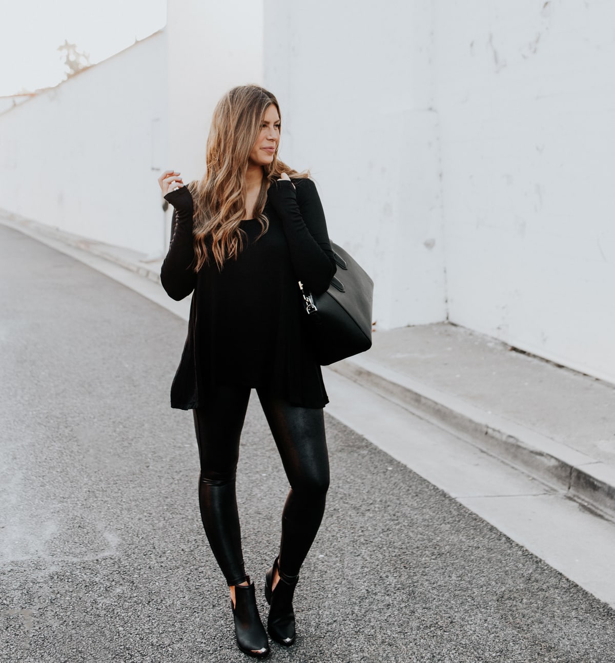 Black Outfits for Women: How to Rock All-Black Outfits