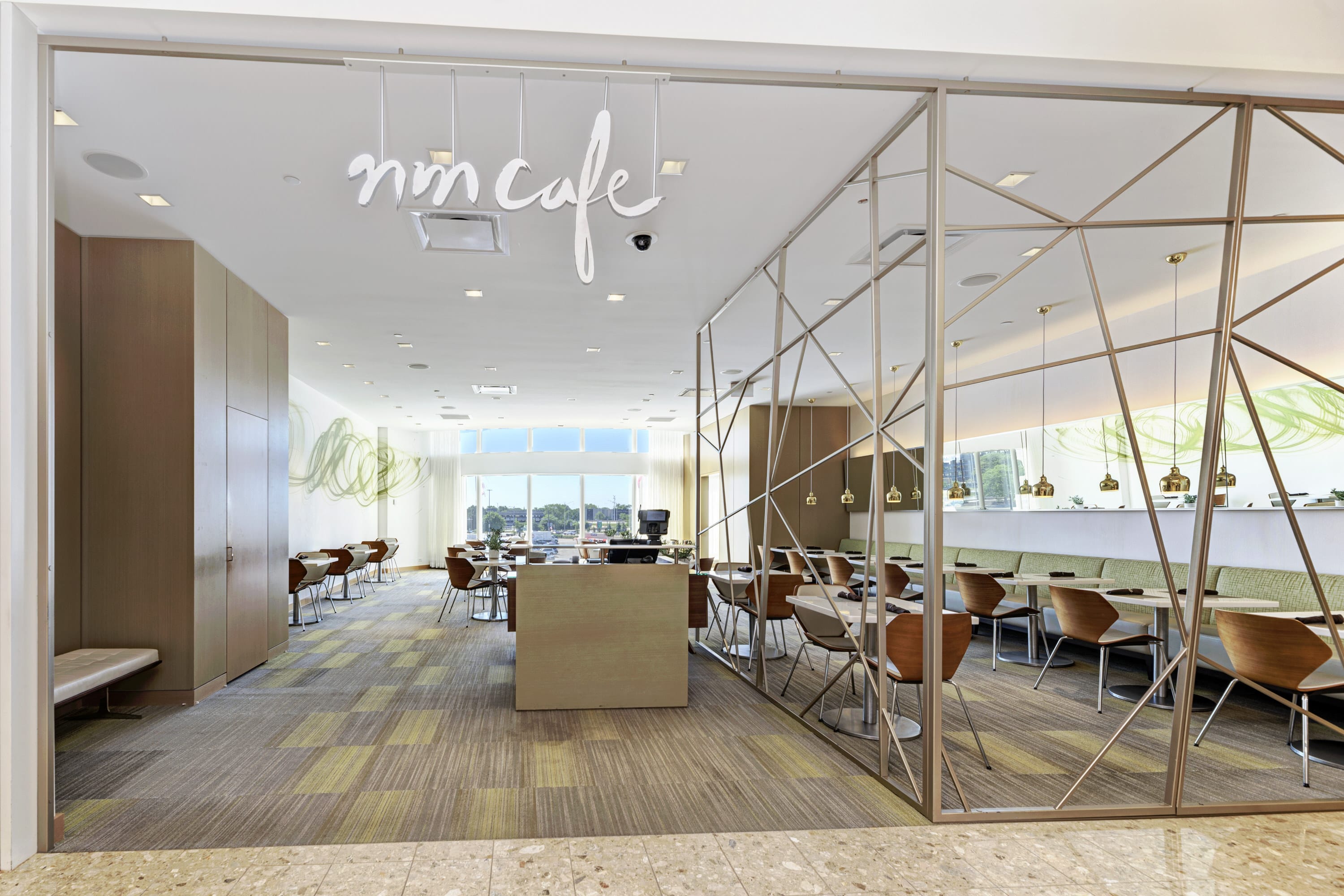 Neiman Marcus Oakbrook: Your Ultimate Shopping Guide (Top Brands & Deals)