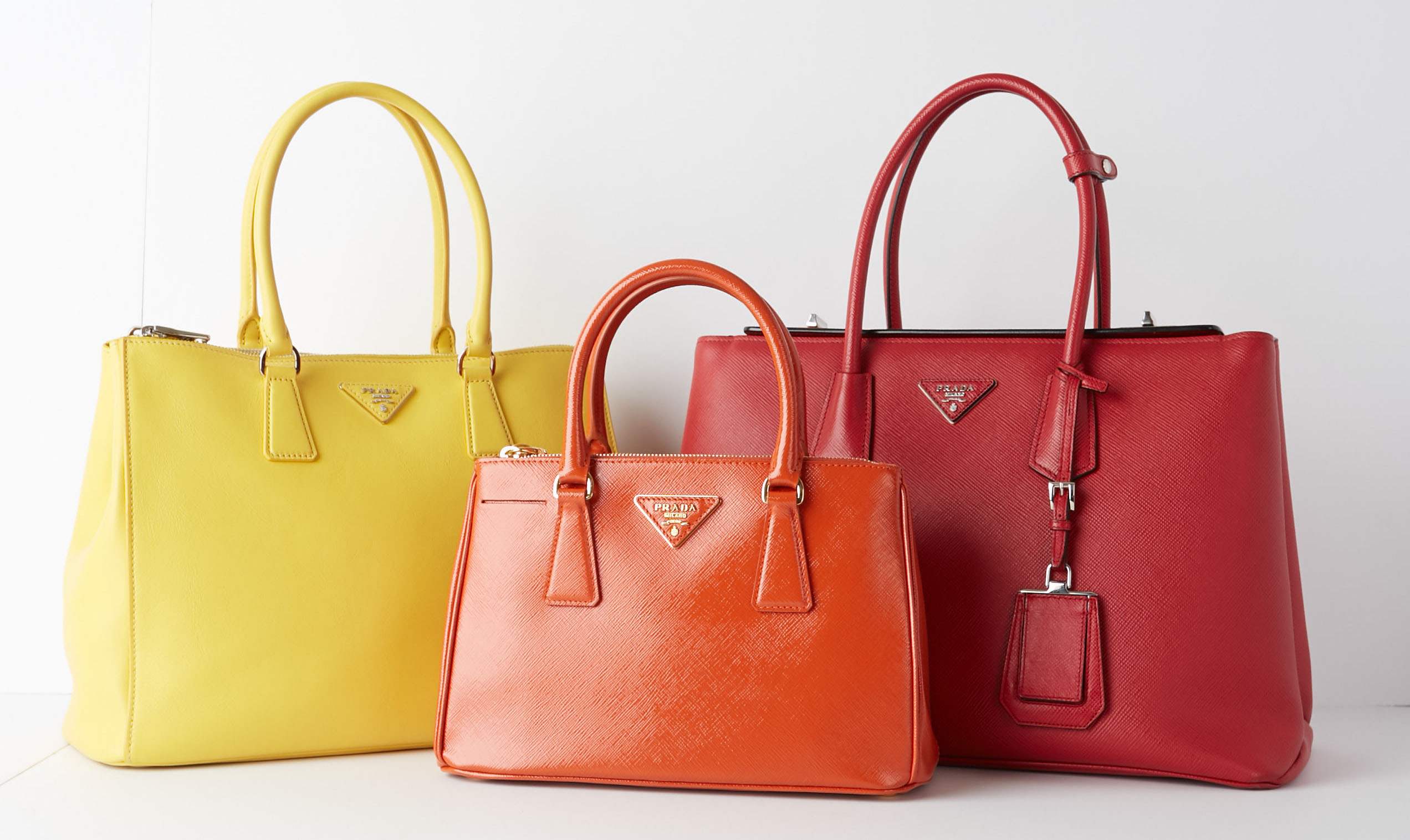 Prada Tote Bag: Find the Perfect Style (Simple Guide)
