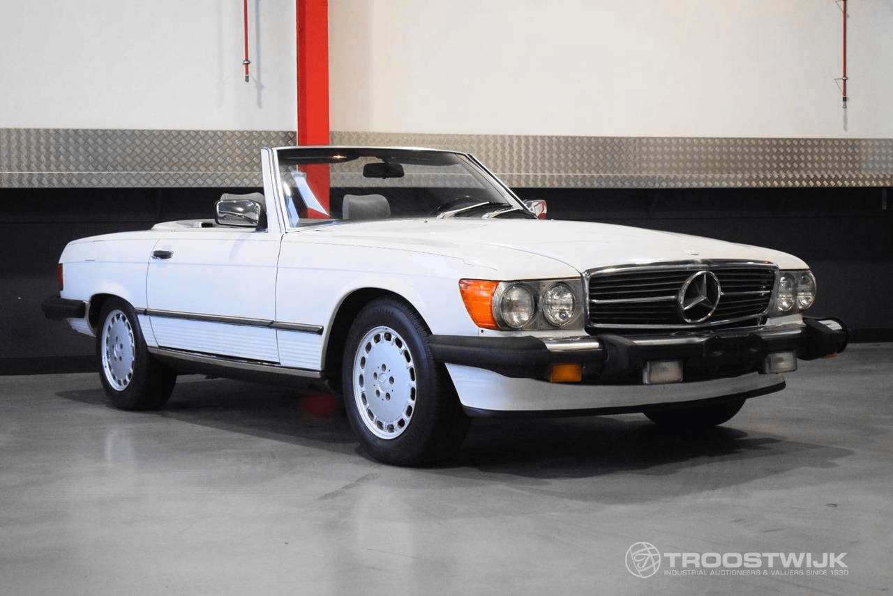 How much is an old mercedes roadster worth now? Understanding the value of these vintage beauties.
