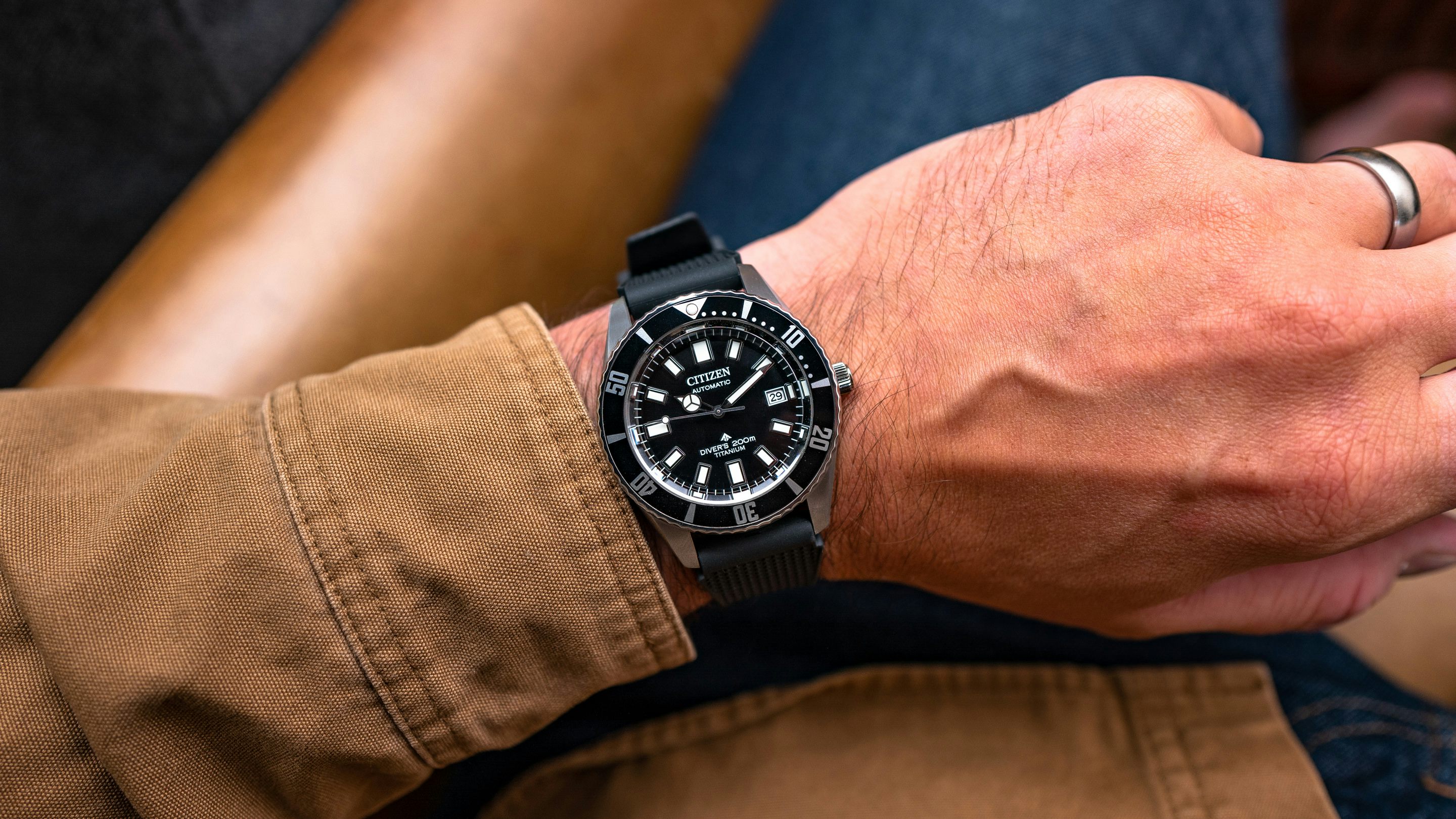 Best Citizen Titanium Dive Watch: Top Picks for Pro Divers.