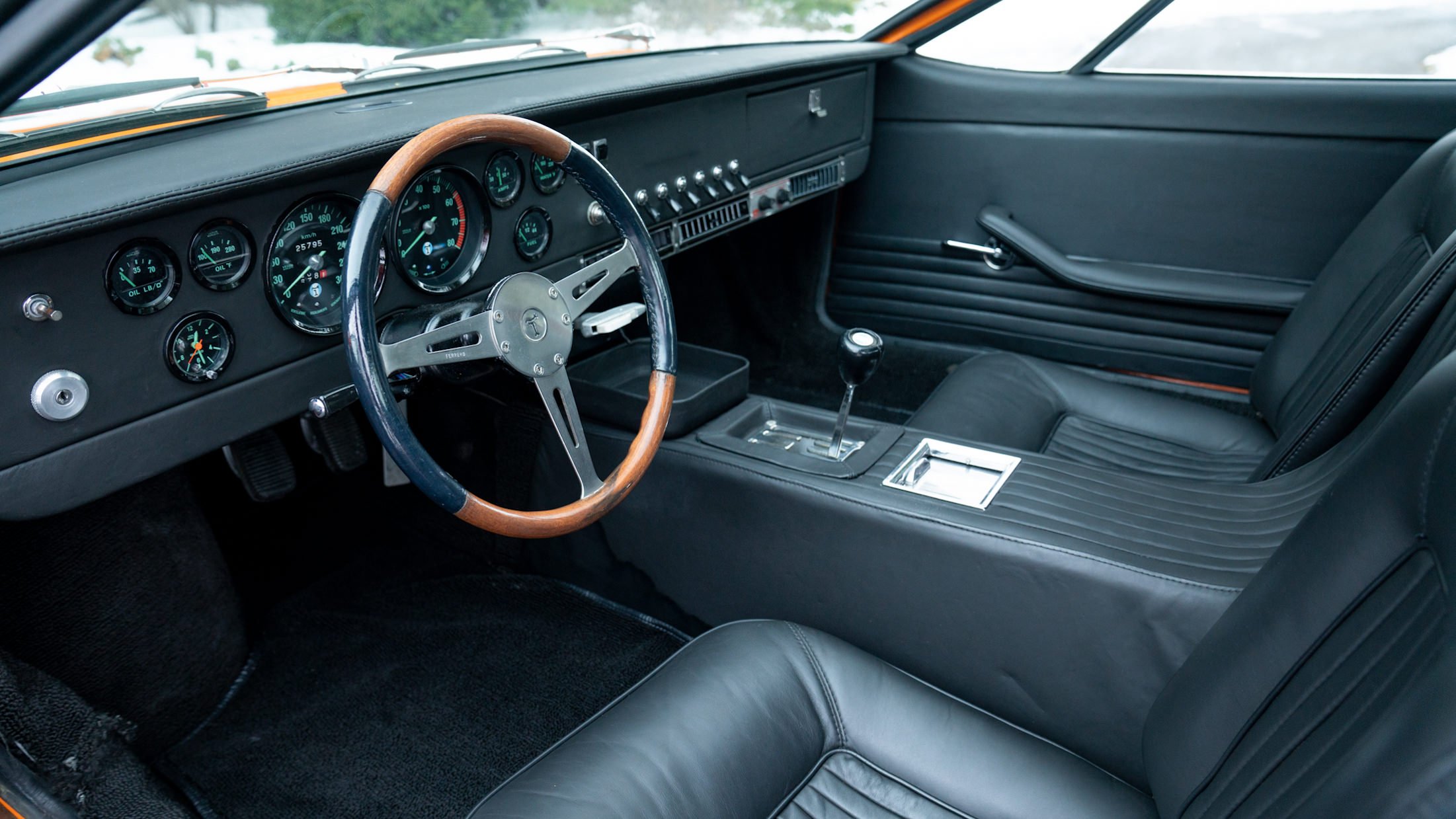 De Tomaso Mangusta Car: A History & Review (Photos and Details Inside)