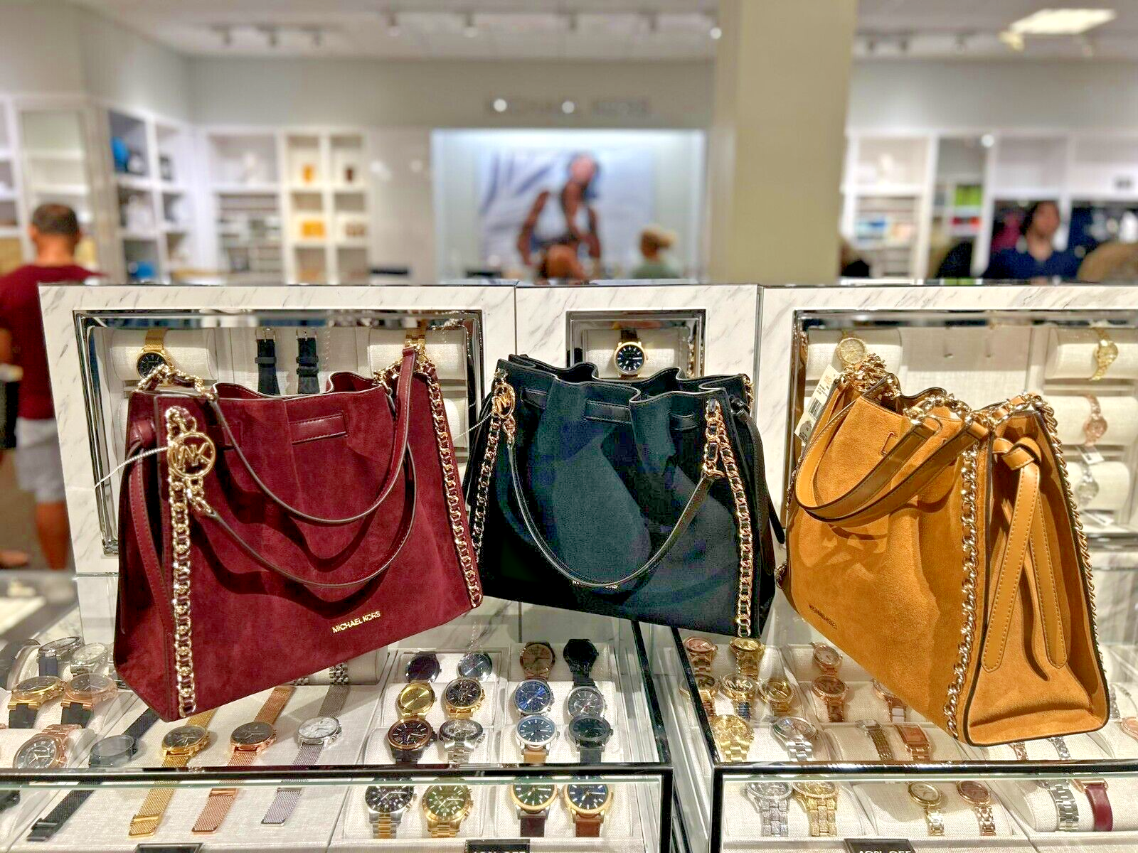 MK Suede Bag: Get the Perfect Style for Less!