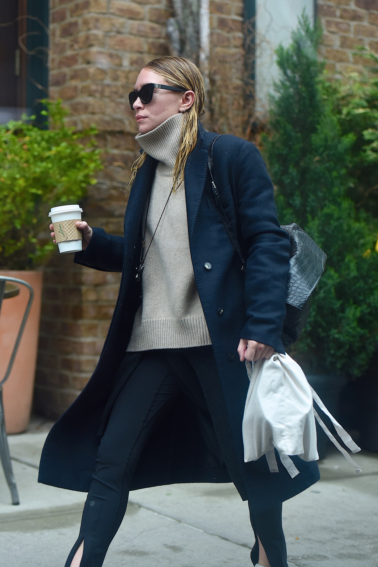 Latest Olsen Twins Photoshoot: Find Their Best Fashion Looks.