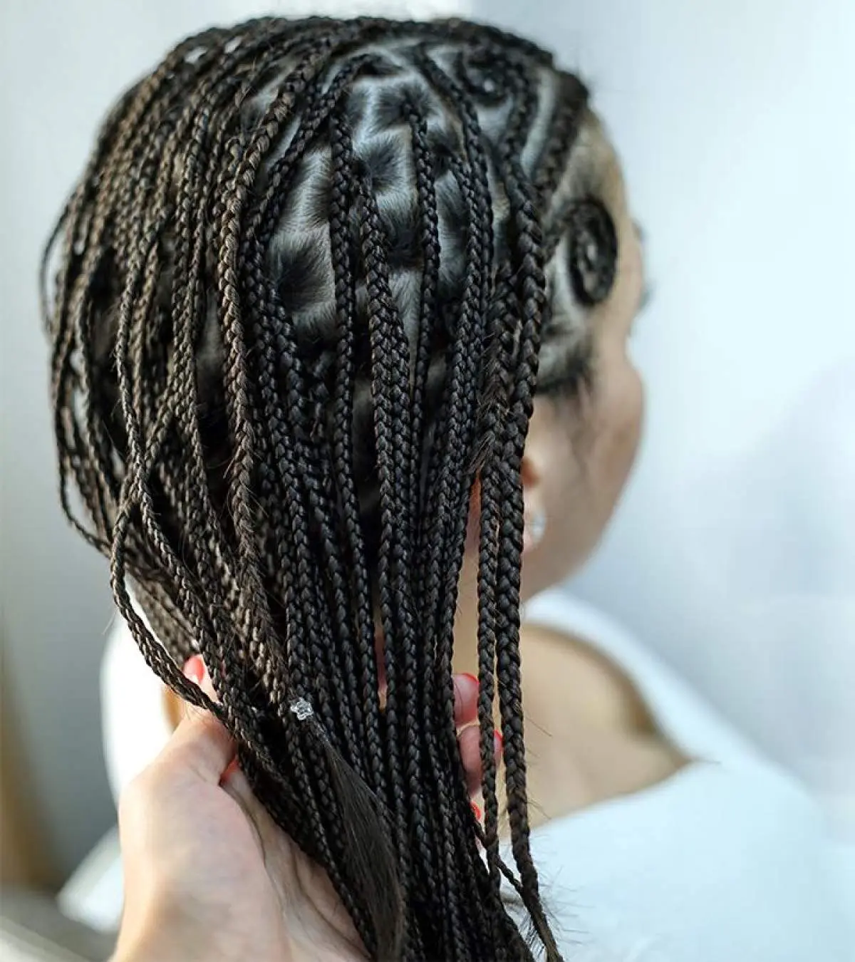 How long does a bob in braids usually last? Get tips to maintain your hairstyle longer.