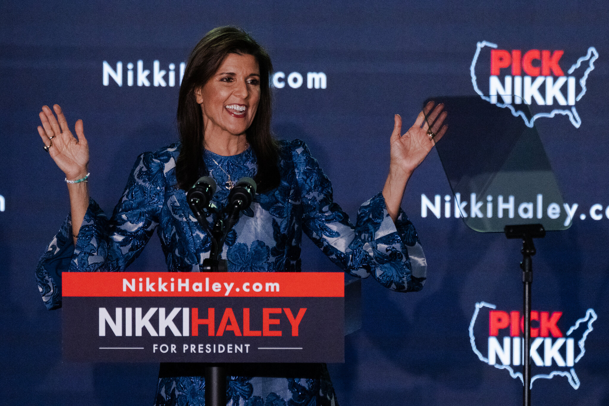 Nikki Haley Outfits: Simple Power Dressing Ideas