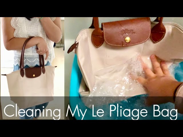 How to keep your white Longchamp bag looking new? Simple cleaning tips everyone can follow.
