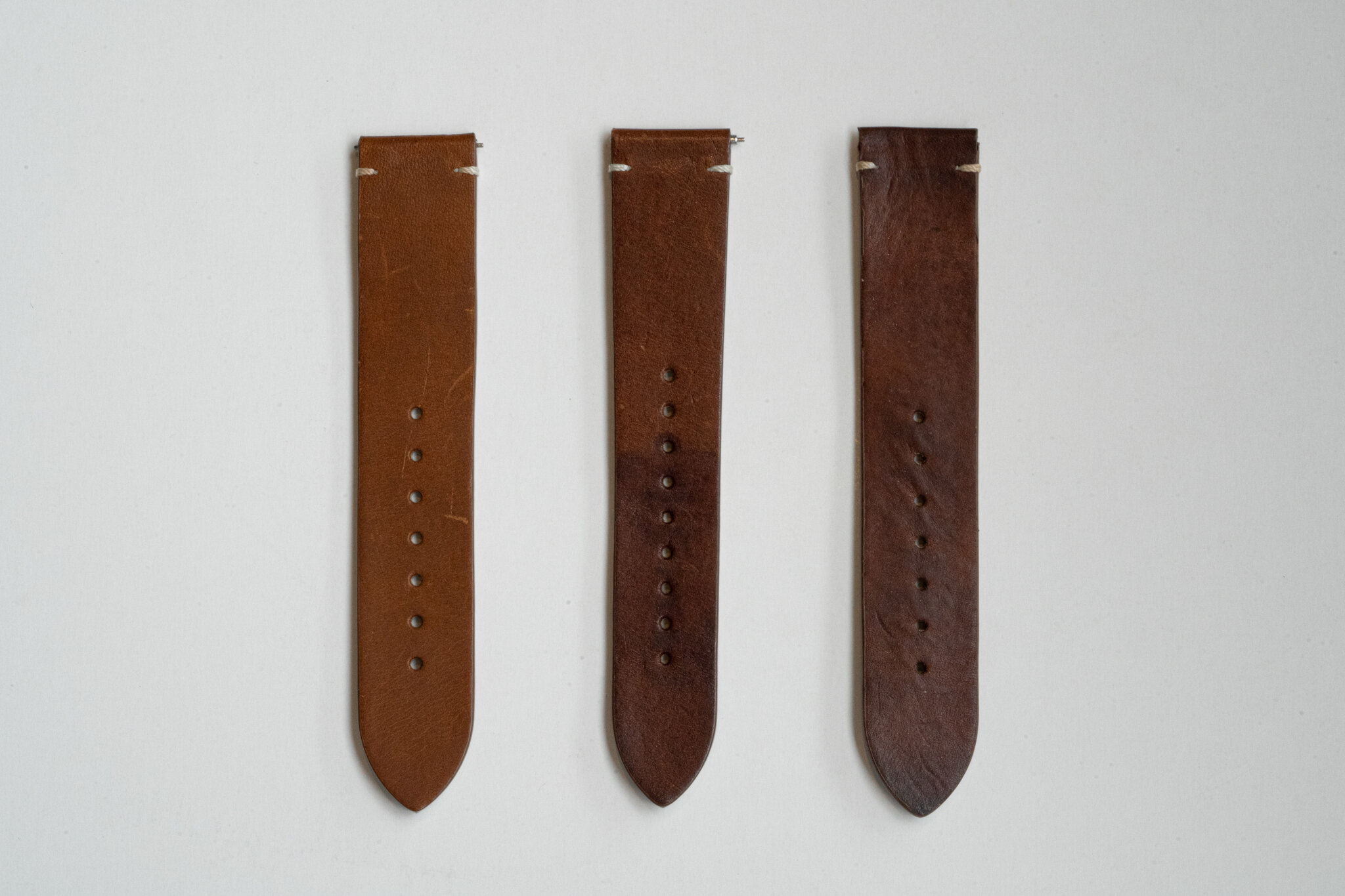 How to clean watch strap leather safely? Learn the right way and avoid common cleaning mistakes.