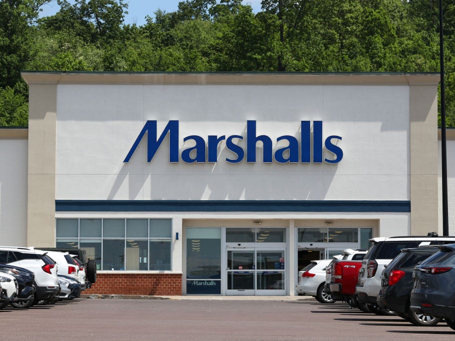 How is the shopping experience at Marshalls Macedonia? See what customers say about this store.