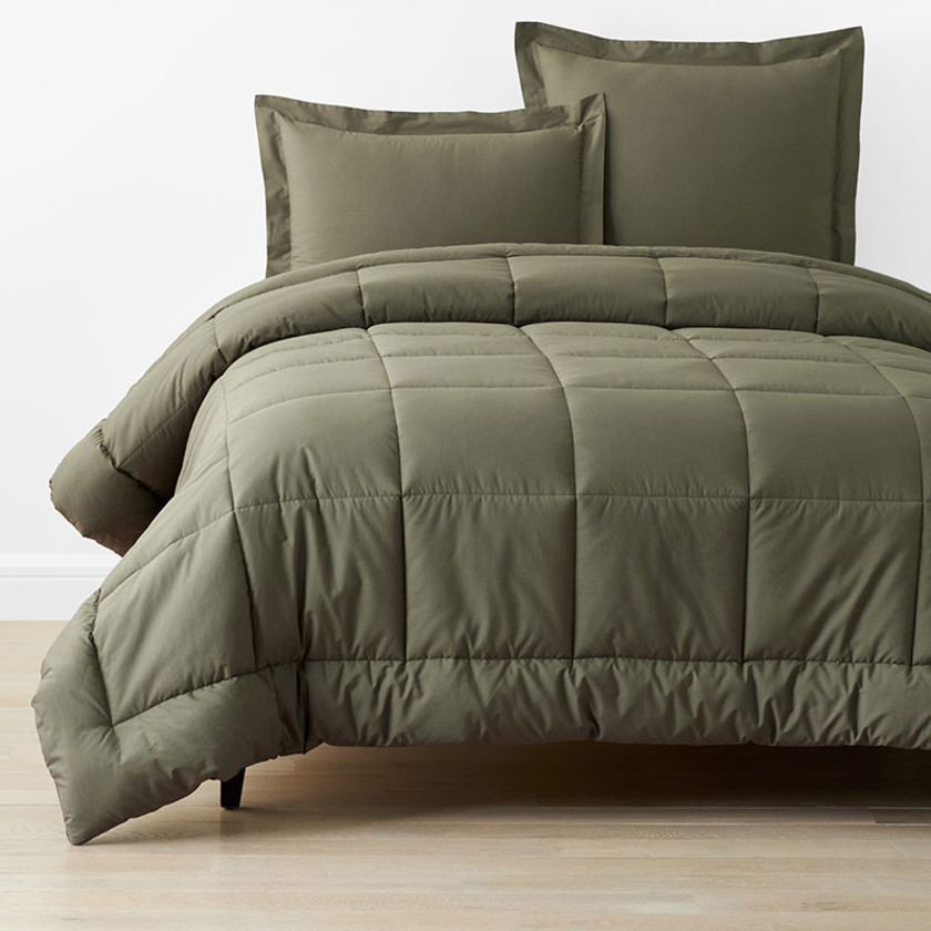 What kind of products does Saks The Company Store offer? Explore their top bedding and home goods.