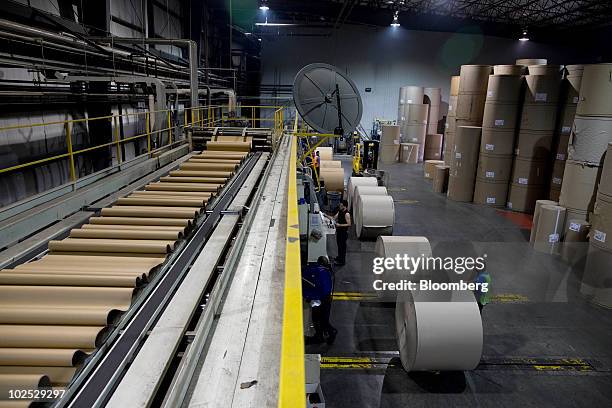 Where can you find the best Pratt Paper photos? Discover amazing pictures of their facilities and products here.