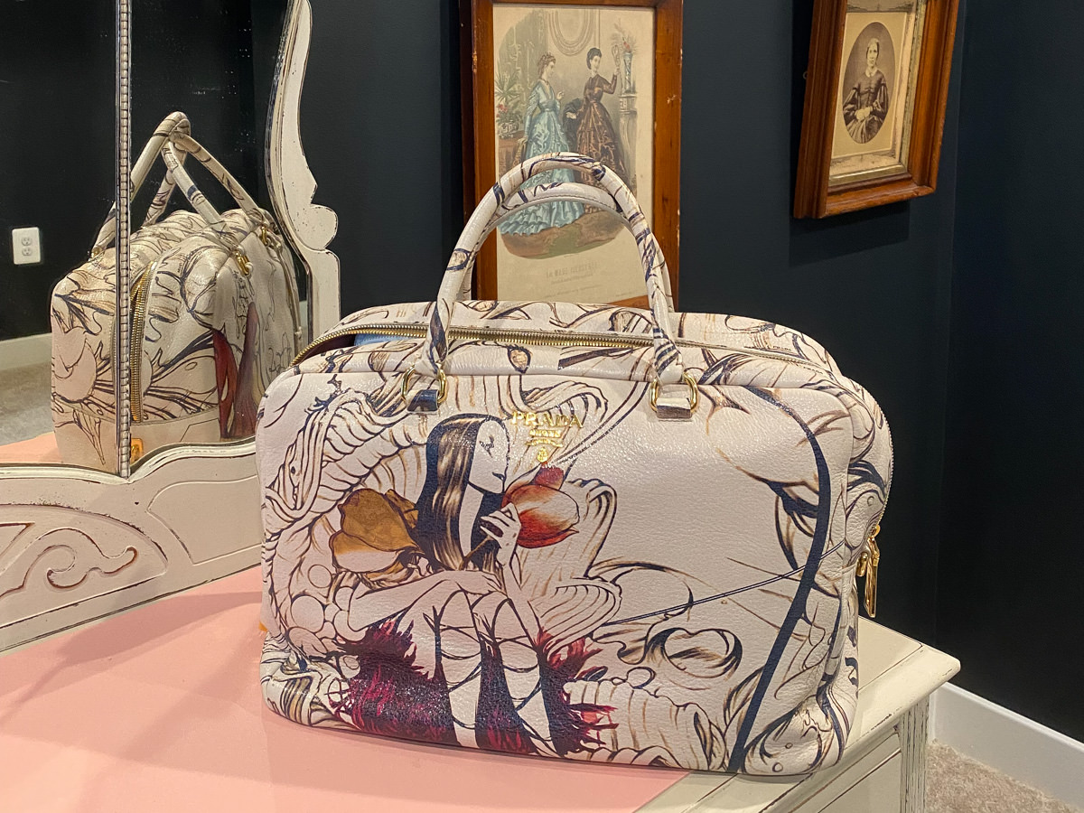 What makes the fairy bag prada truly iconic? Its unique enchanting style makes everyone want it!