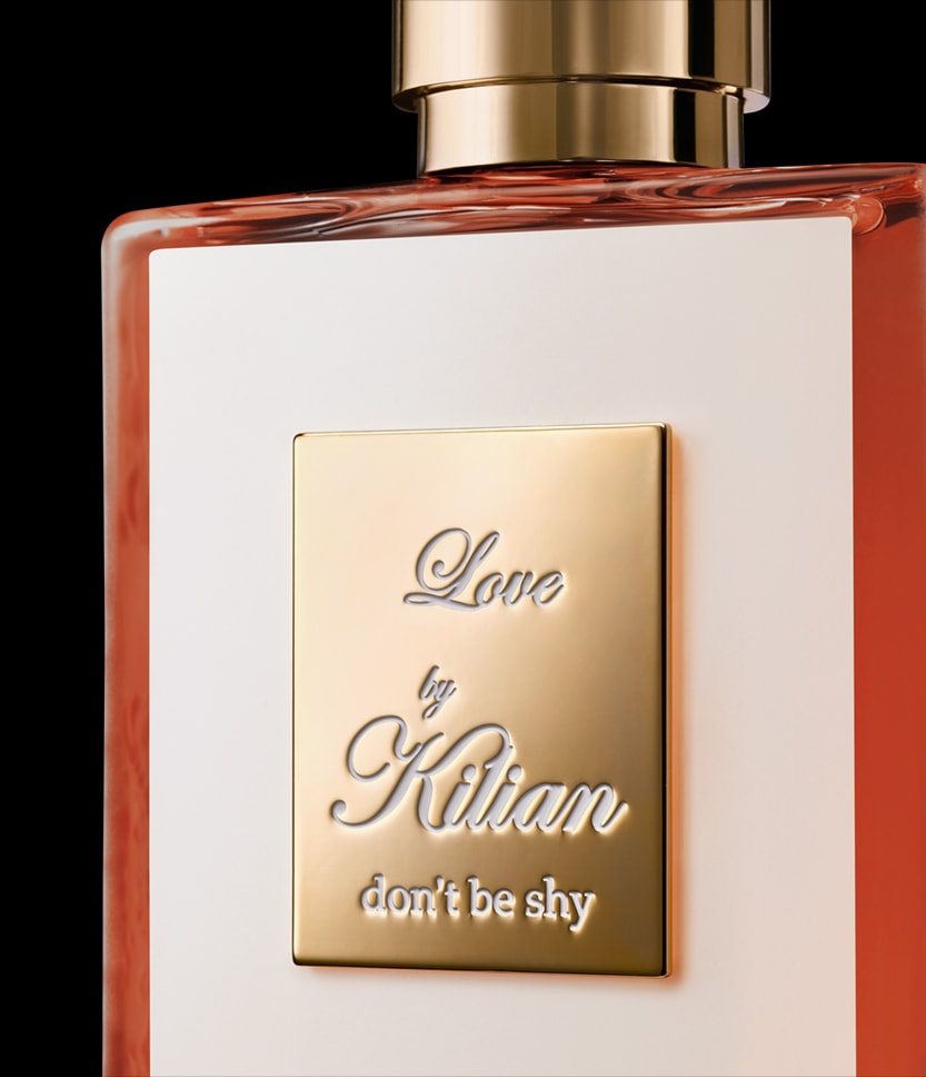 What does perfume love dont be shy smell like? (A quick look at its amazing notes)