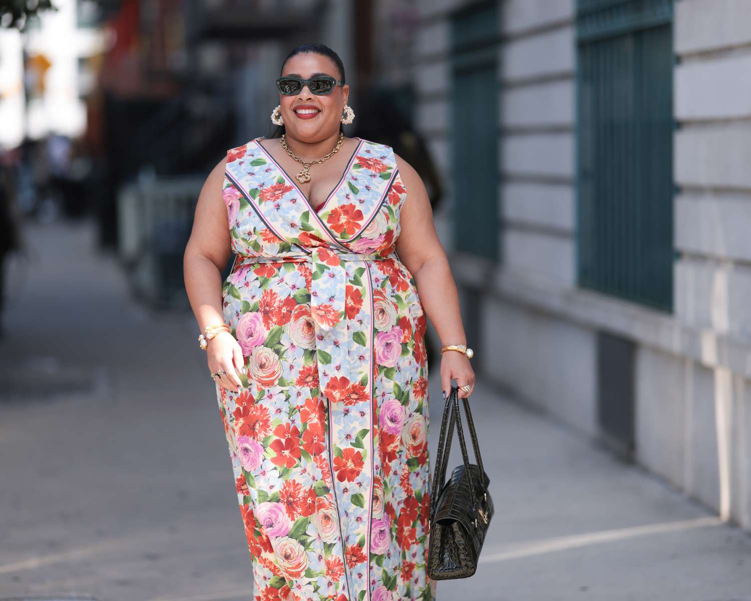Need comfortable plus size summer outfits for hot days? These options are both cool and chic.