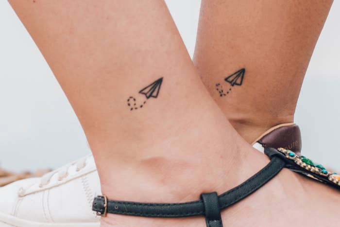 Where to find inspiration for adorable small tattoos? These simple ideas are perfect and so cute!