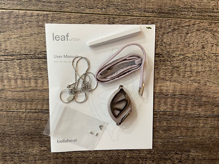 Thinking about the product leaf urban bellabeat? (Here are top reasons to choose this stylish tracker)