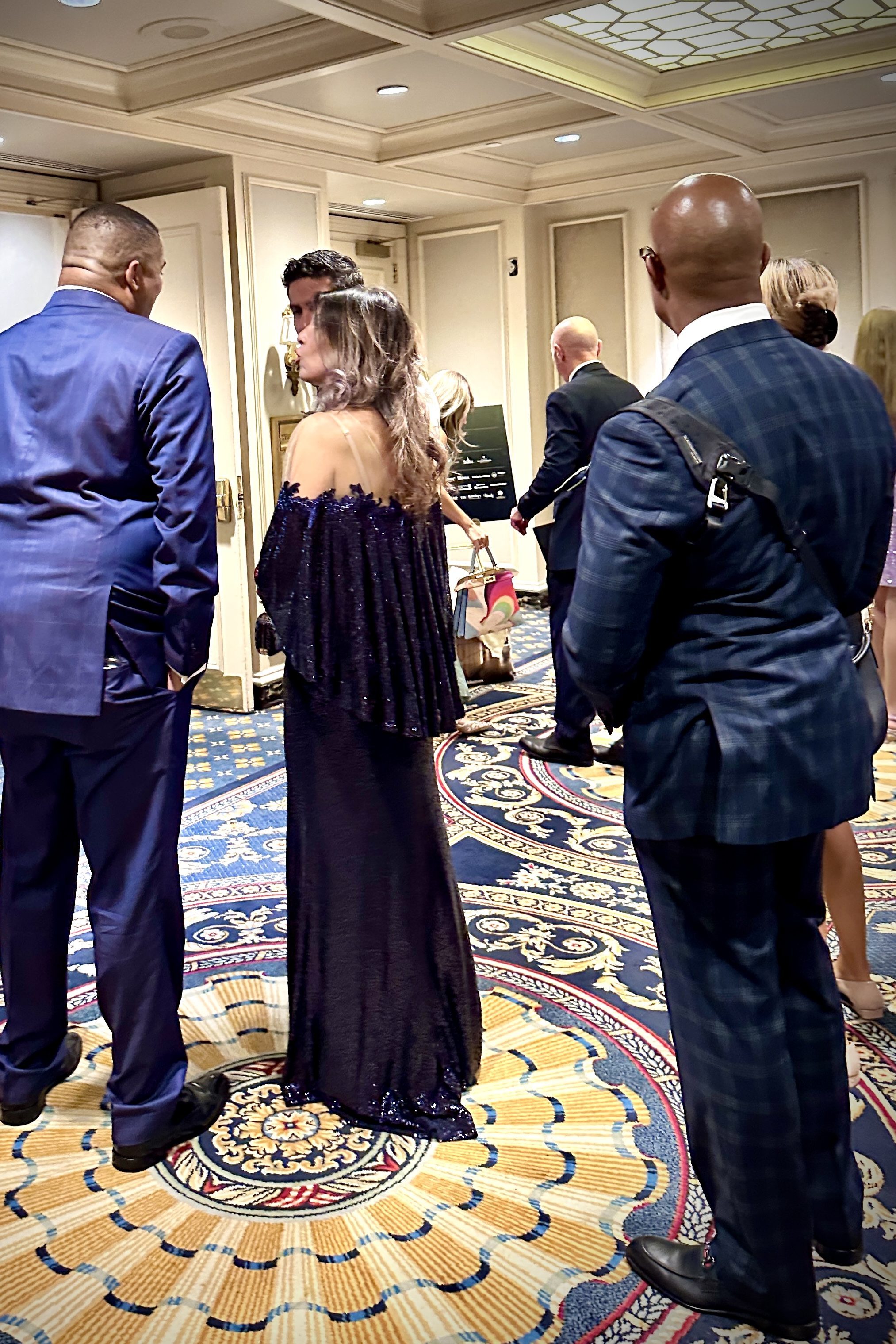 Want to attend fashion events in dc? Learn where to go and what to wear for these stylish affairs!