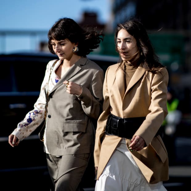 Which fashion newsletters are worth subscribing to? Discover the top picks for your daily style fix.