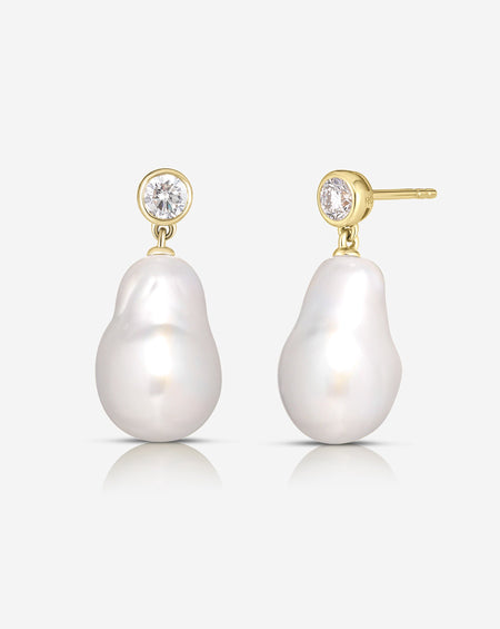 Ring concierge earrings are incredibly popular right now! Learn why these beautiful pieces are a top jewelry trend.