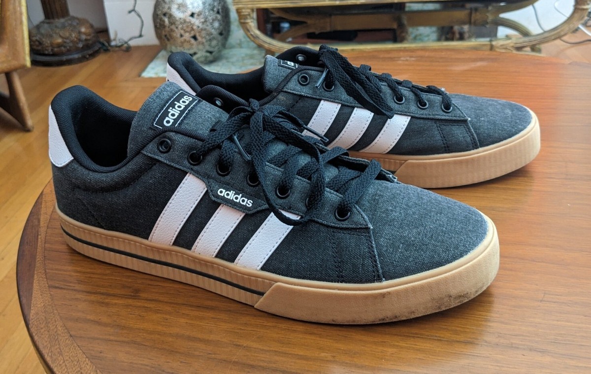 canvas adidas: Want a pair? Grab one fast!