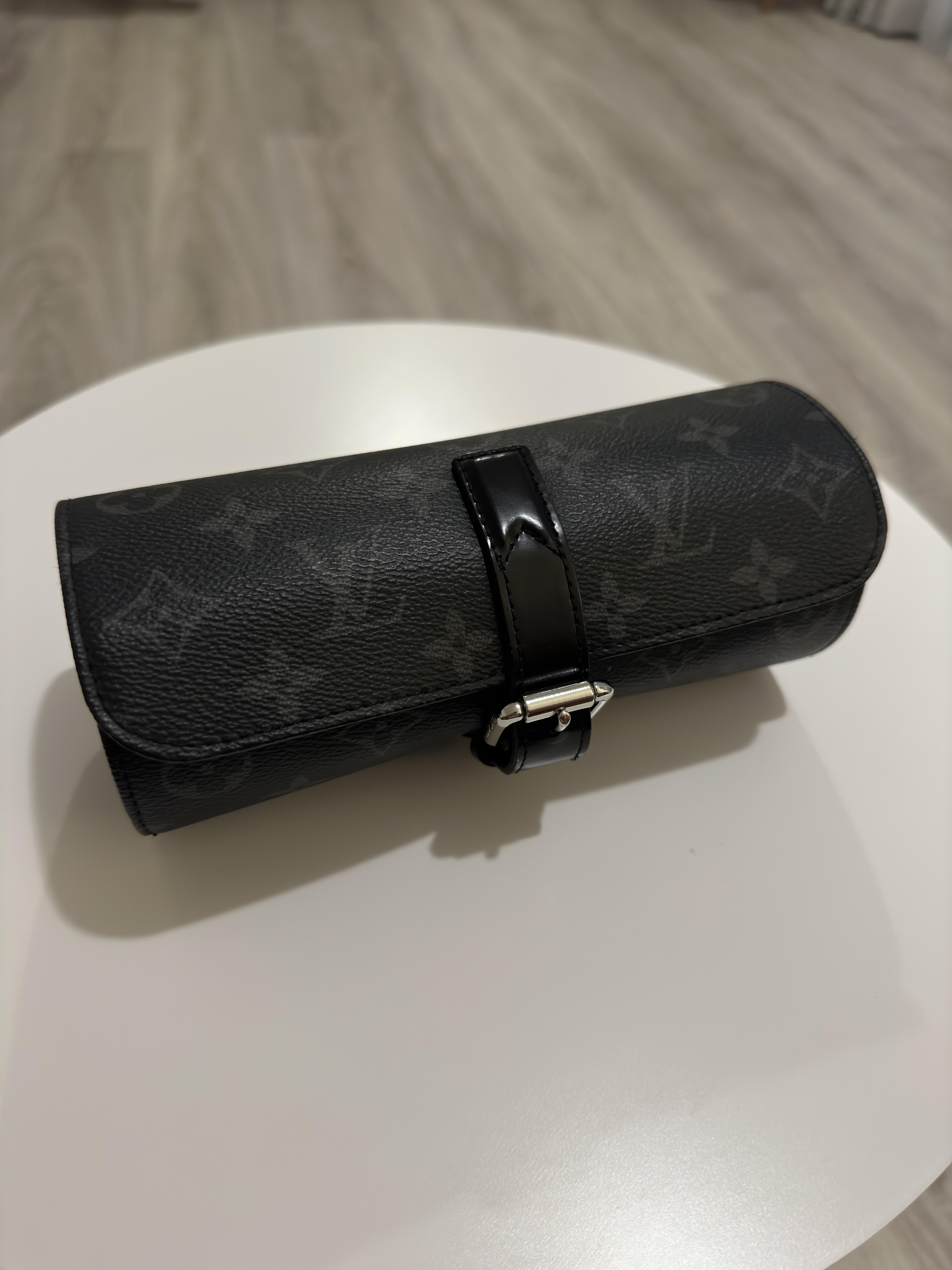 How to choose the right lv watch roll for you? (Keep your fancy watches safe and sound always)