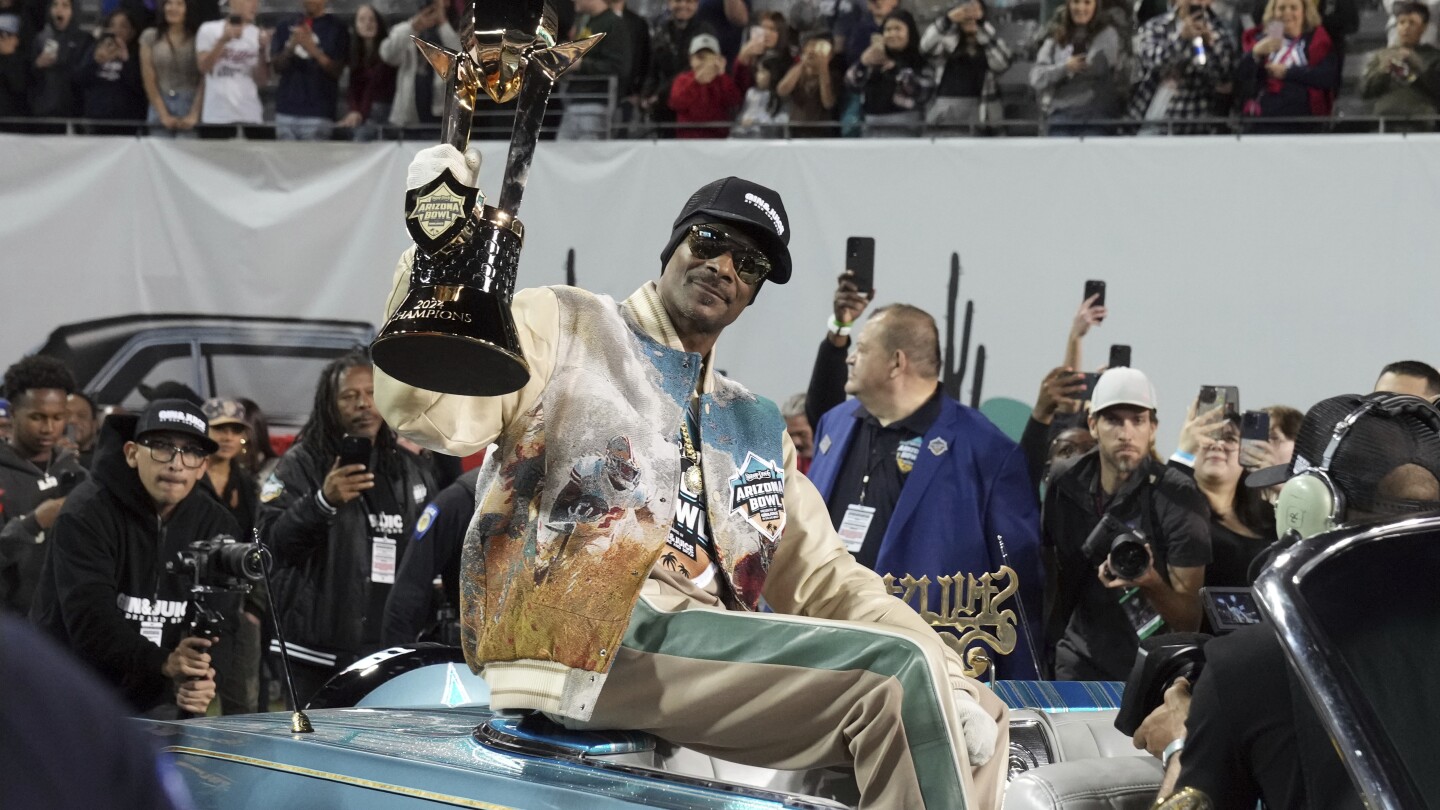 Snoop Dogg legs photos: are they real? We explore the most popular images and fan reactions!