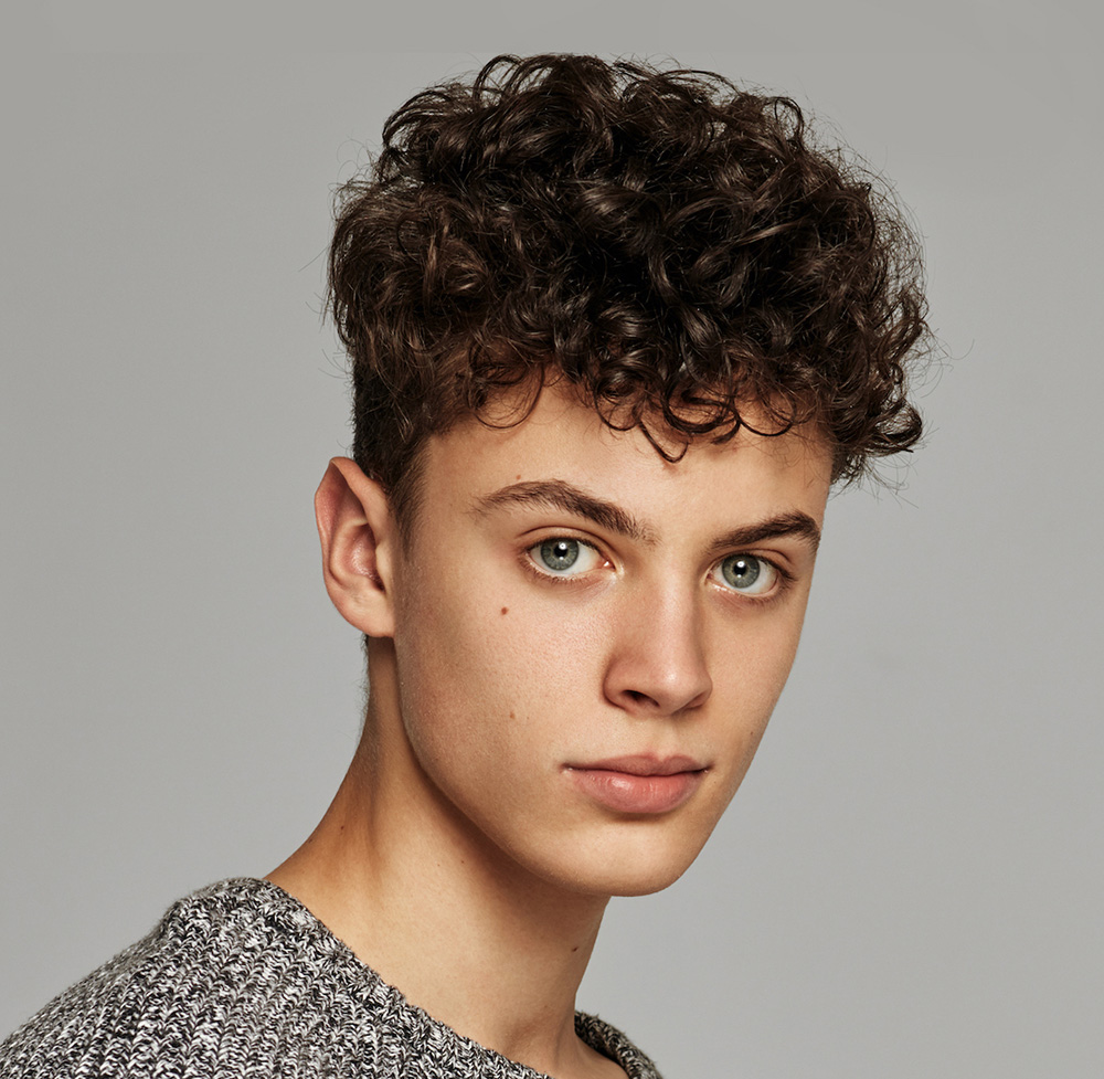 How to pick the best crazy men hairstyles? Find a wild style that shows off your unique personality now!