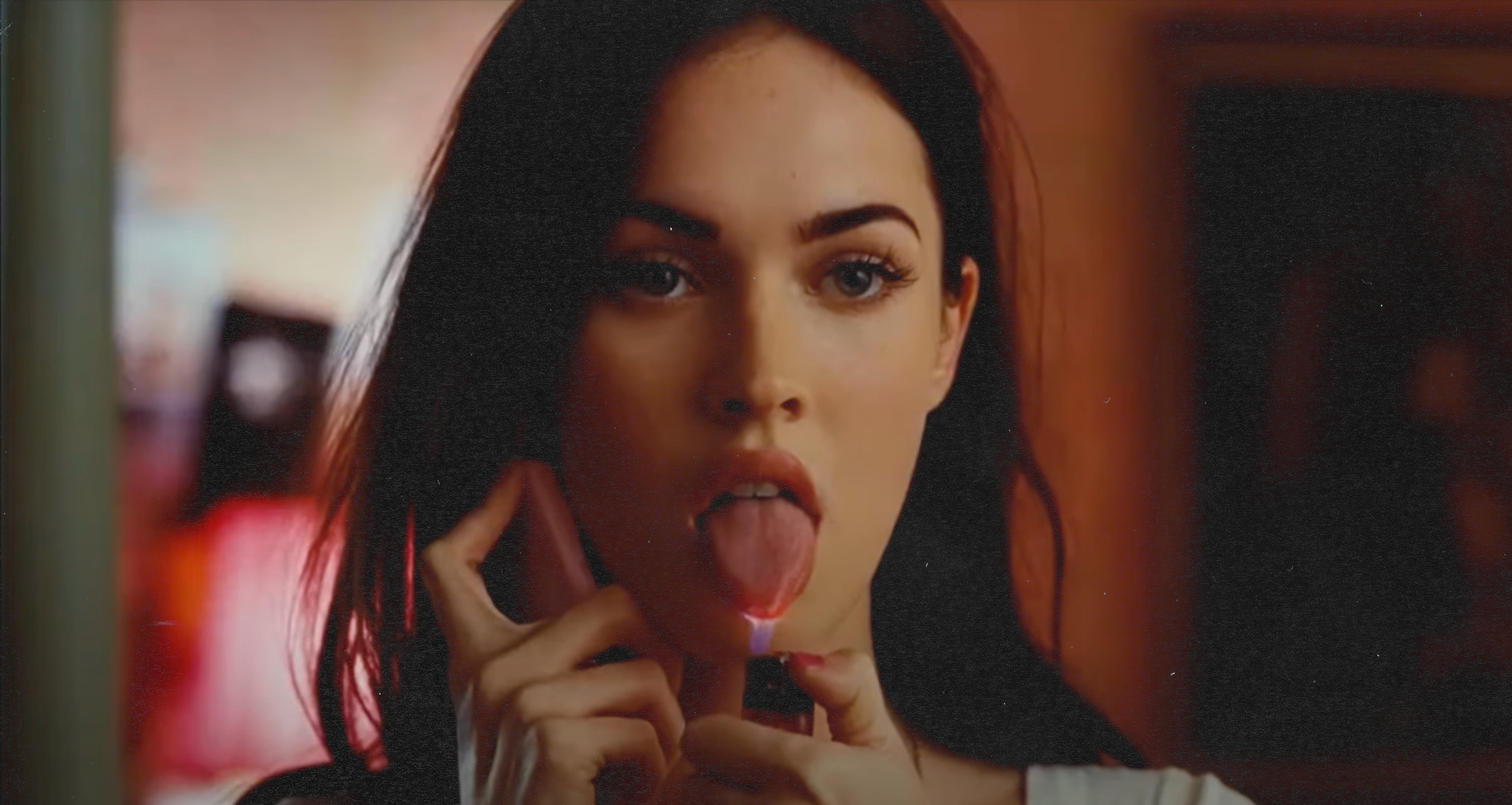 How do you pick an awesome sex hot horror movie? Easy tips to find the scariest and sexiest flicks around!