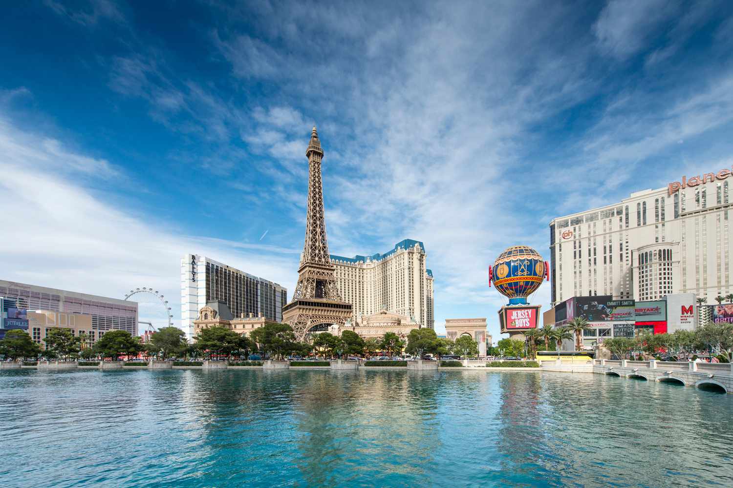 Is Vegas June a good time to go? Find out why it might be your best vacation yet.