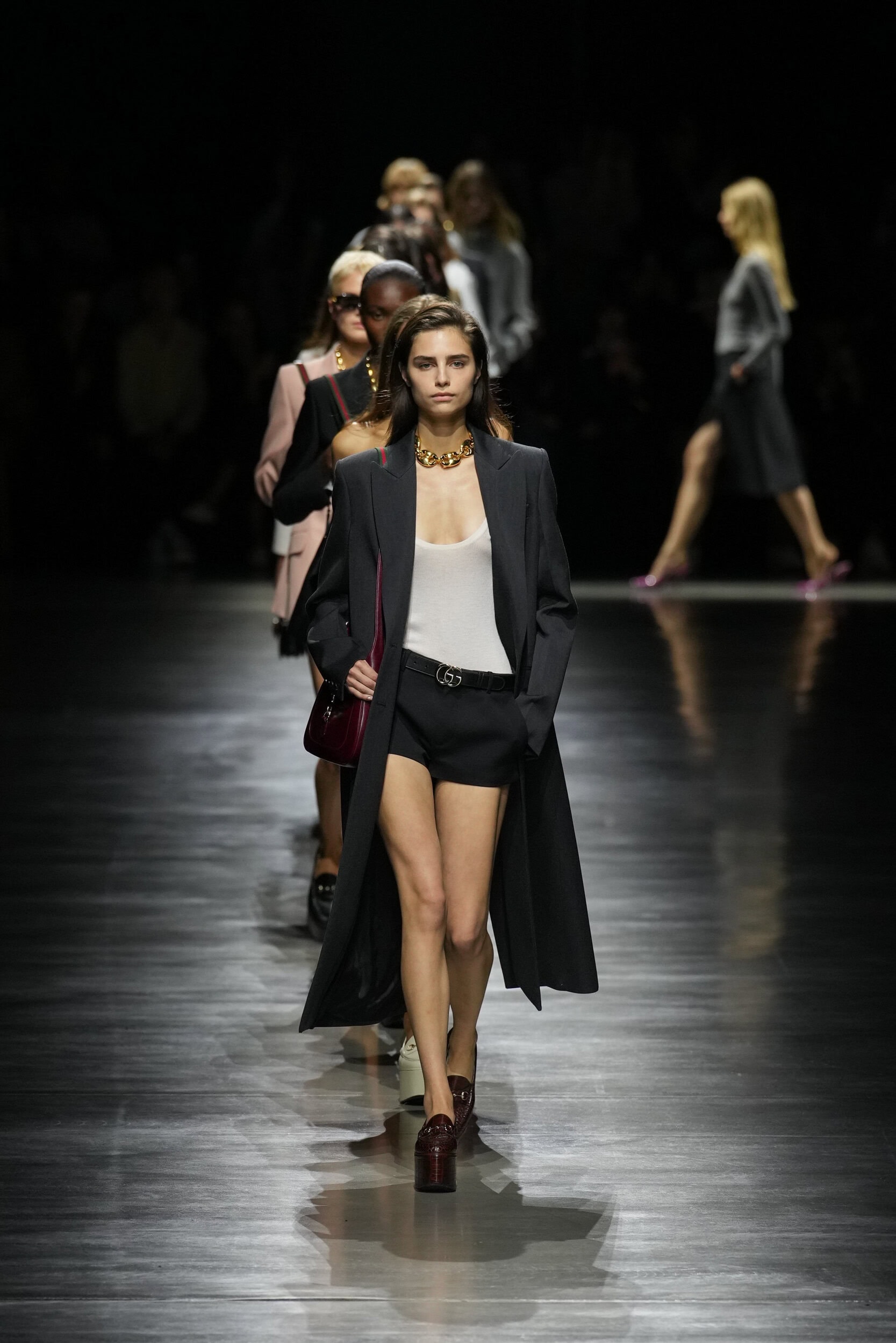Is the Gucci Fashion Walk Gallery worth a visit? Absolutely! See the newest fashion and art.