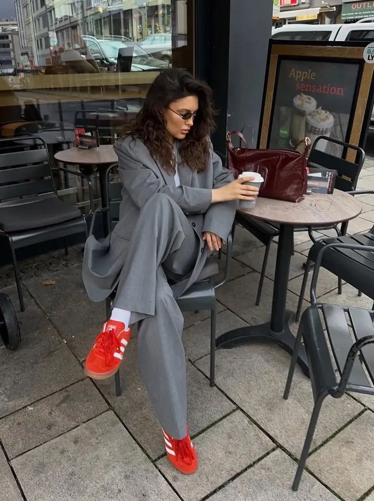 What Colors Match Red Big Shoes? Get Expert Outfit Ideas!