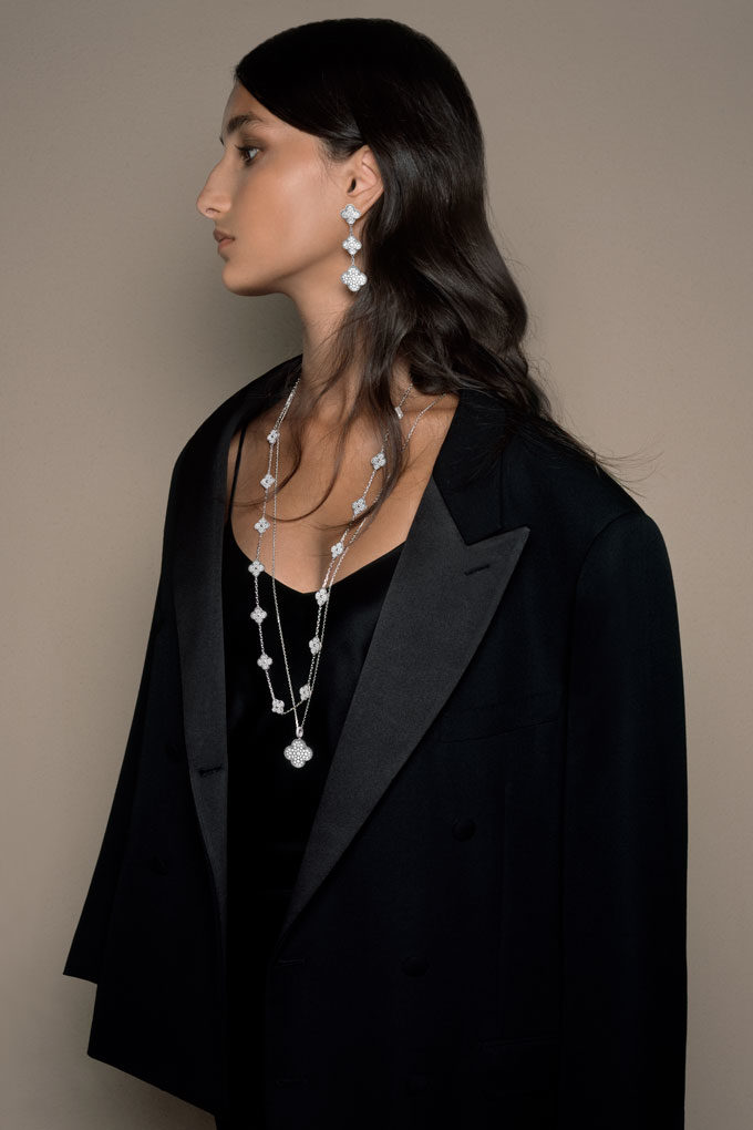 Celebrities Wearing Van Cleef How They Style VCA Alhambra