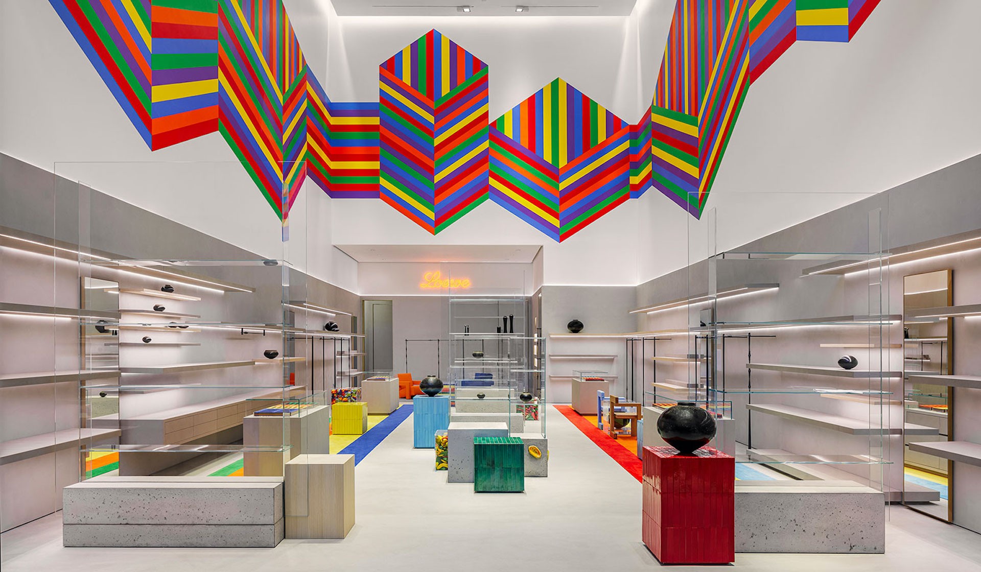 what to see in loewe design district best spots and galleries