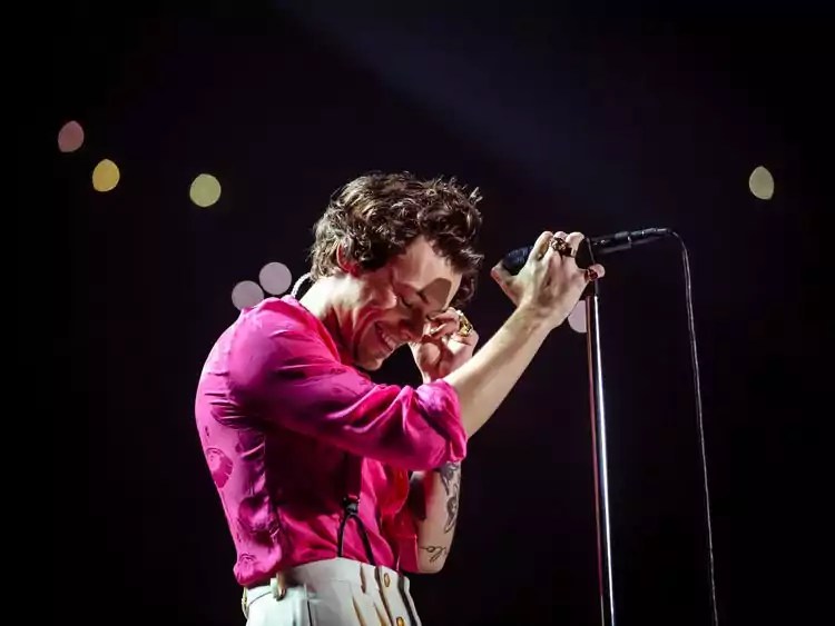 Harry Styles album cover evolution changes through his solo music journey