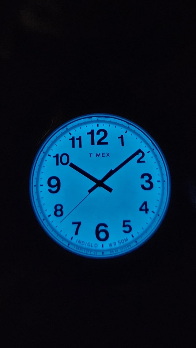 Timex Easy Reader Indiglo vs Other Watches Which One Is Better