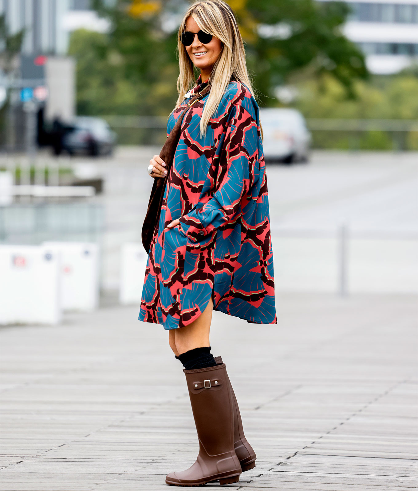 Why dressy rain boots rock? See fashion tips for wet days!