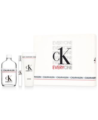Best gifts unisex? Ck perfume makes everyone happy present idea.
