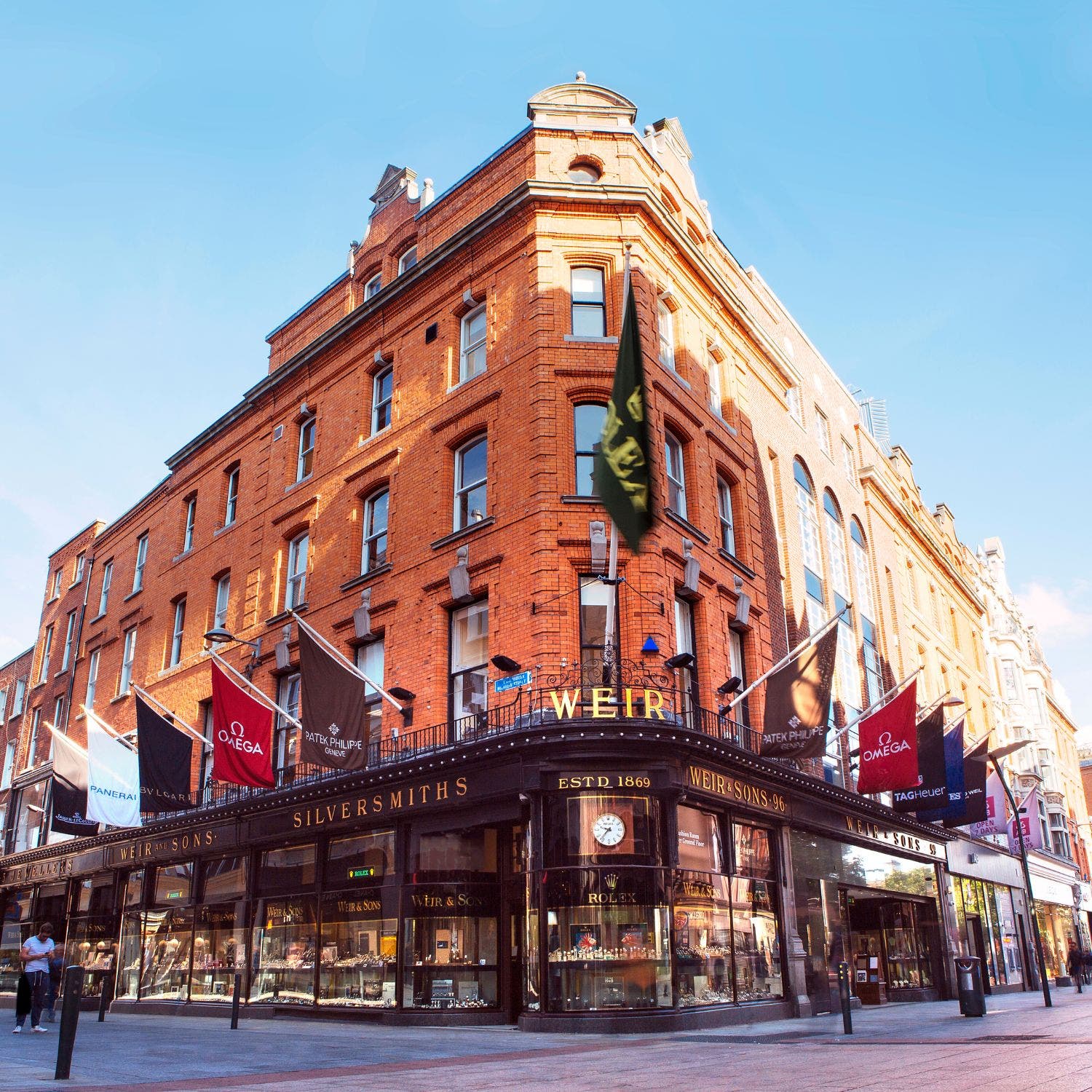 Why Is Weir and Sons Dublin Famous? Discover Its History and Range