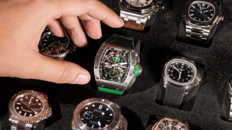 Why buy a titanium mens watch? Key benefits like light weight durability.