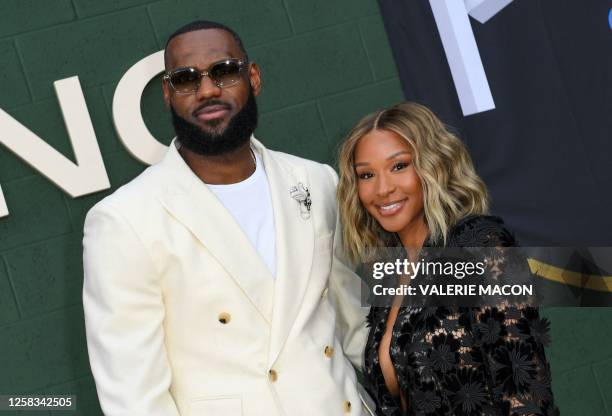 How to Download Images of Lebron James Wife? Quick Guide for Free!