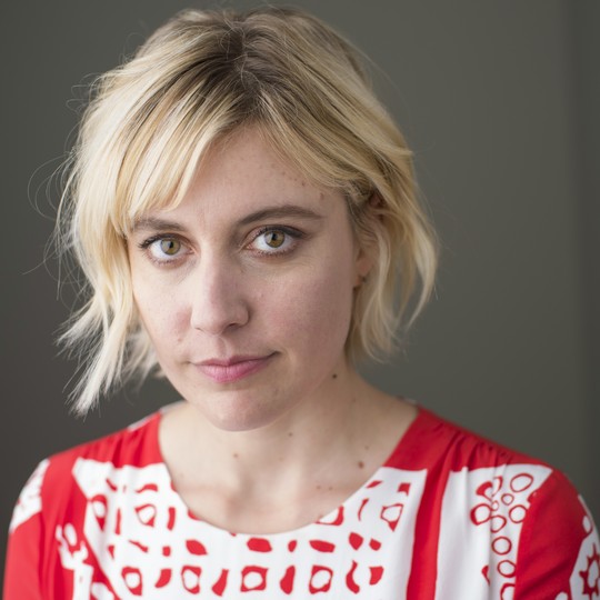 Why greta gerwig smokes? (Health effects explored today)