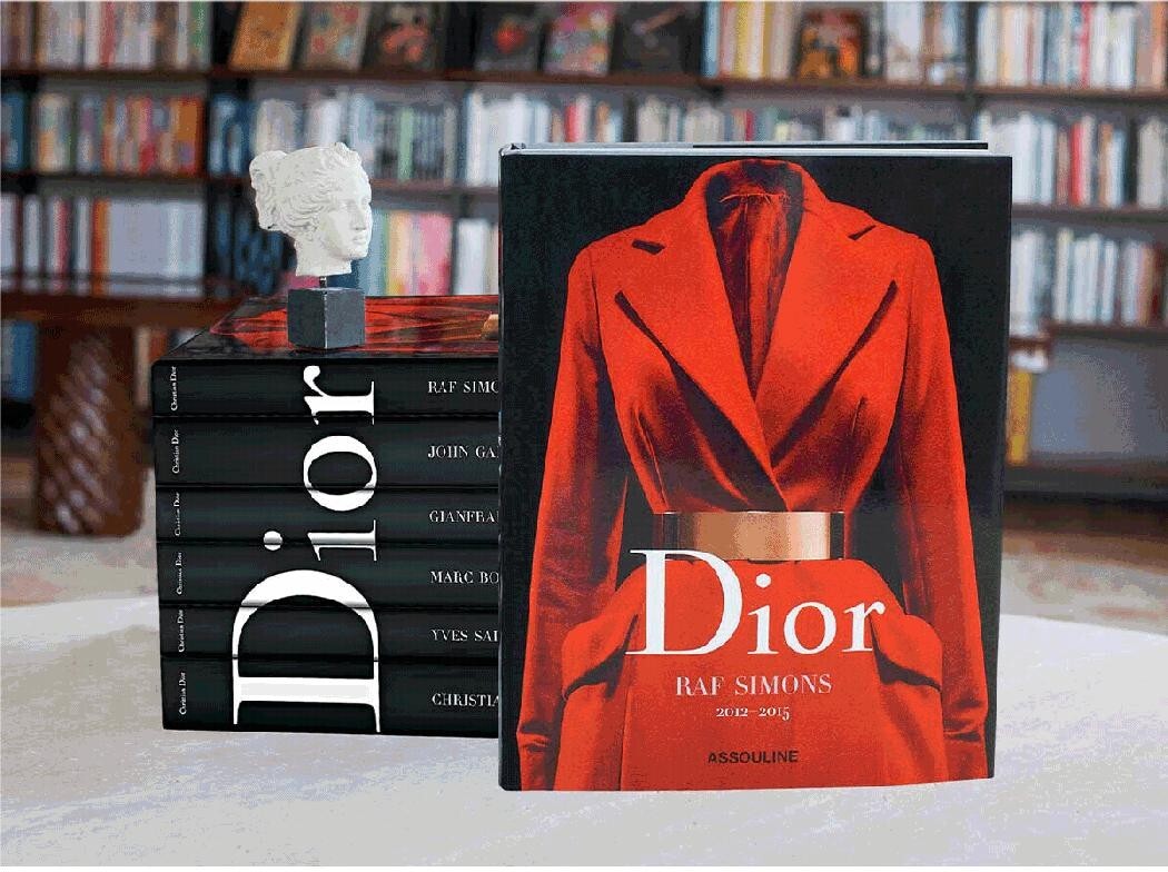 How to Buy Raf Simons Christian Dior Items (5 Easy Tips for Fashion Fans)