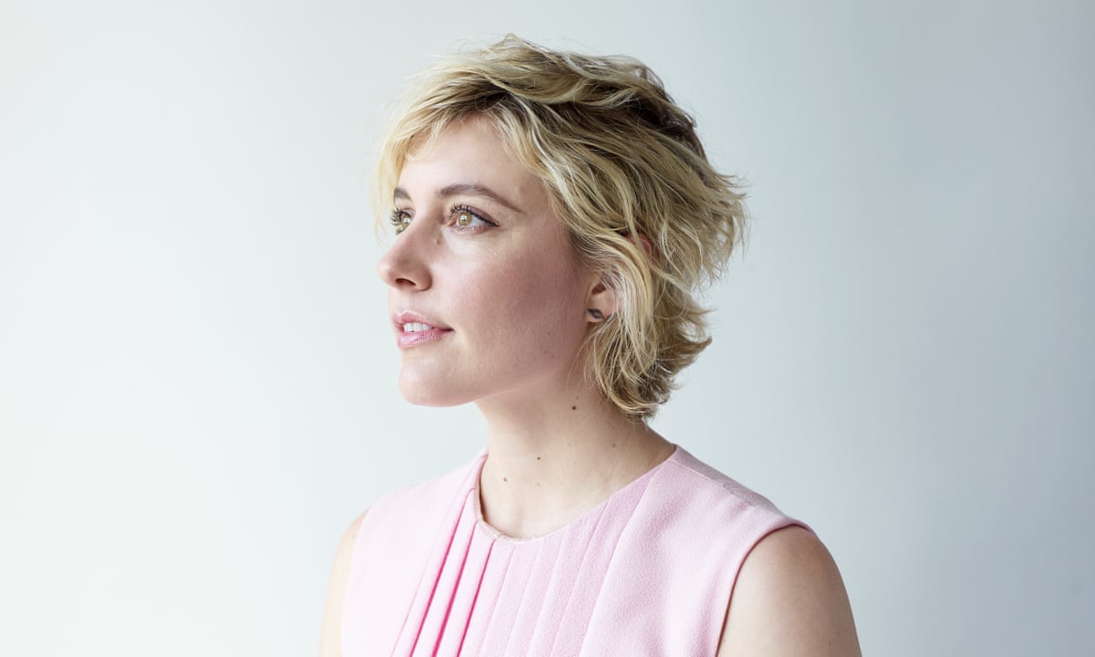 Why greta gerwig smokes? (Health effects explored today)