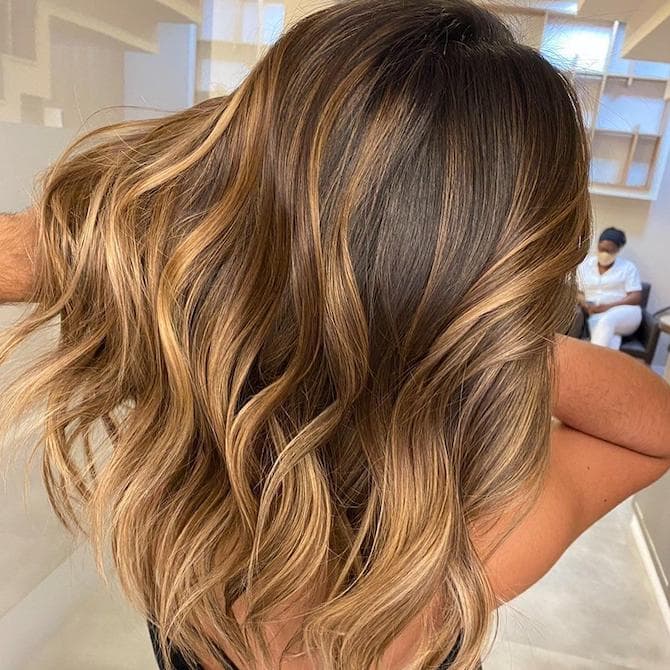 DIY Dark Blonde and Caramel Highlights? Easy Home Tips and Techniques!