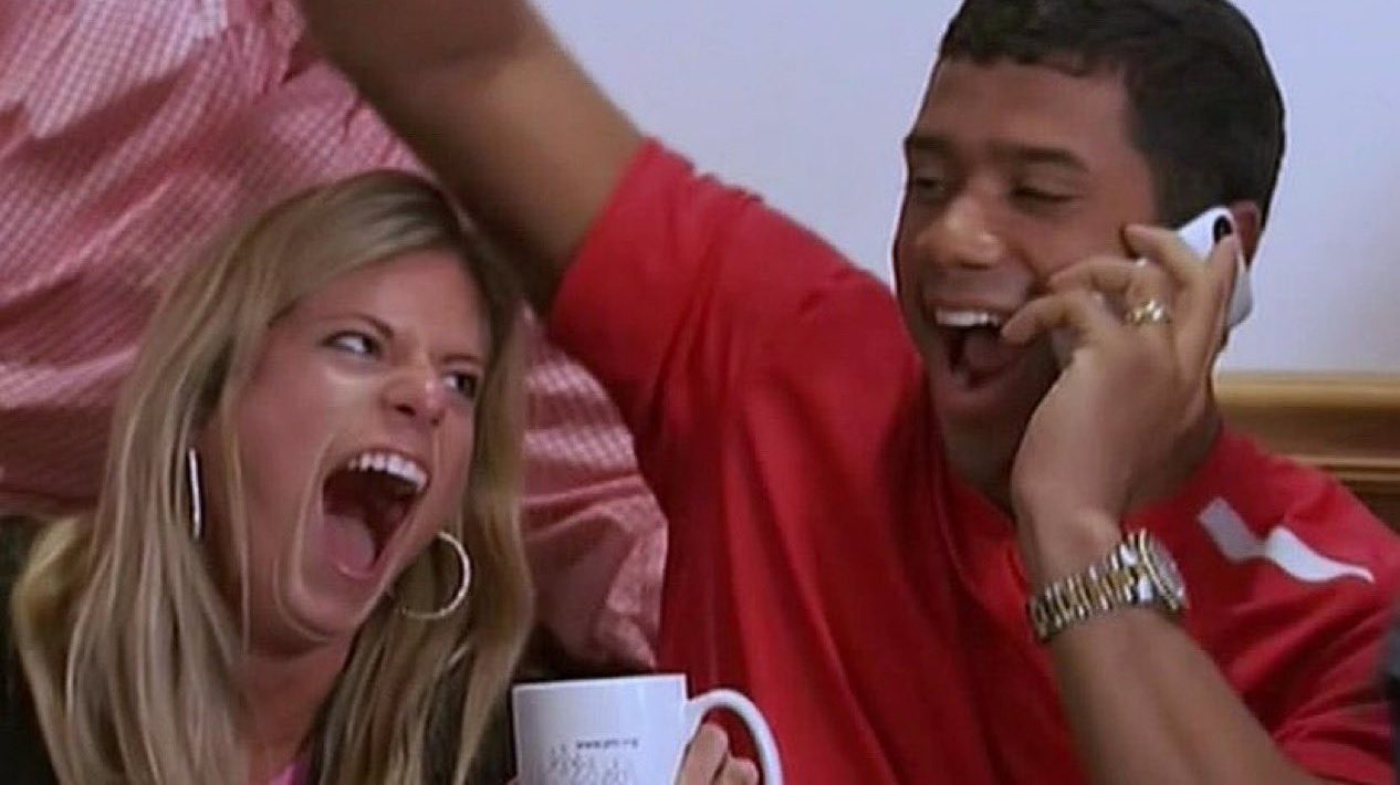 What is Russell Wilson girlfriend draft? Discover the latest updates now!