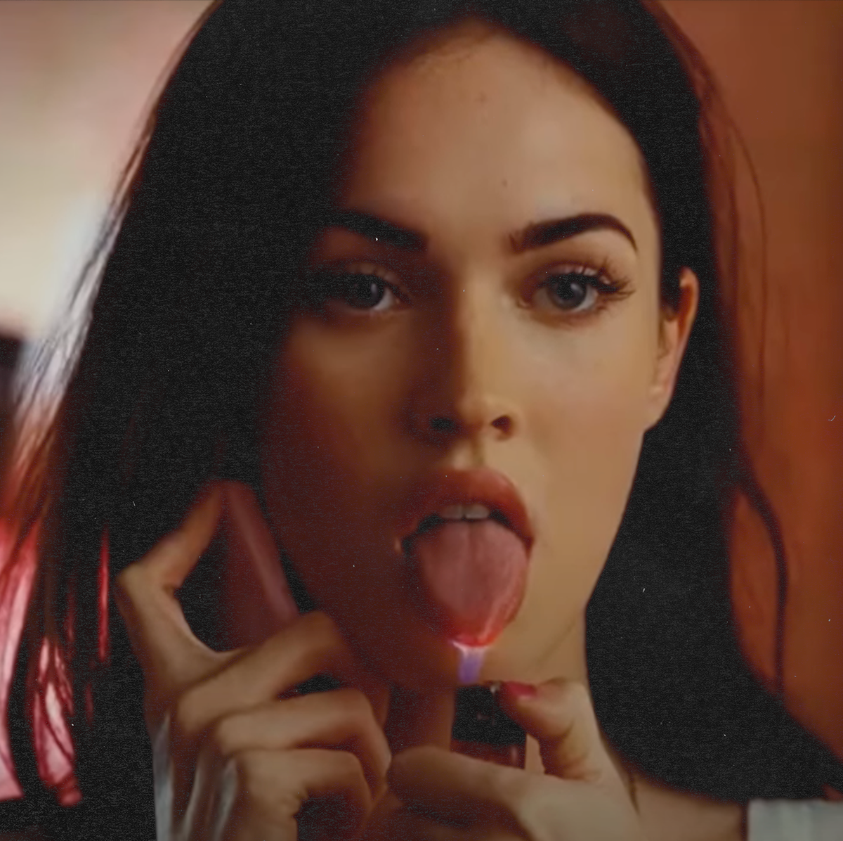 Sexy Horror Movie Guide Scary Films with Hot Scenes You Like